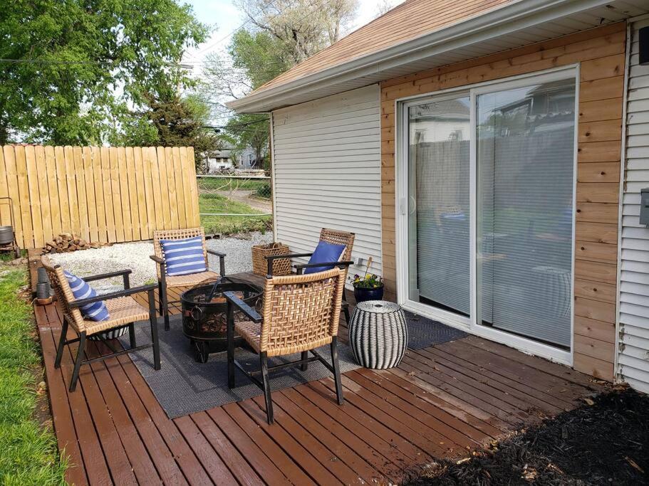 Cute Cottage-2 Min From Downtown Lincoln Exterior photo