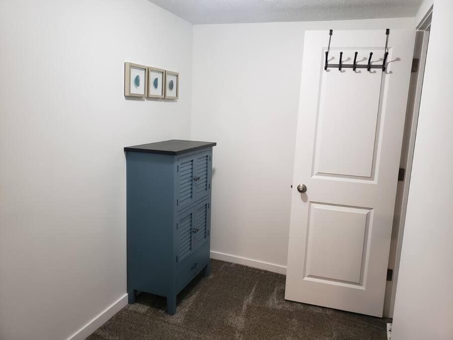 Cute Cottage-2 Min From Downtown Lincoln Exterior photo