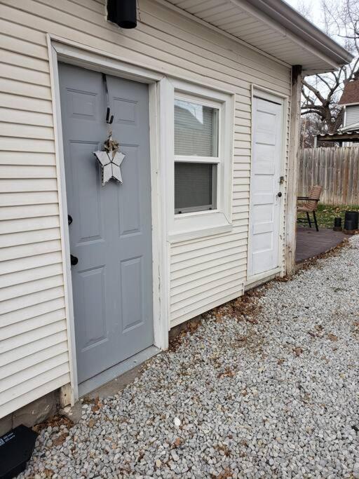 Cute Cottage-2 Min From Downtown Lincoln Exterior photo